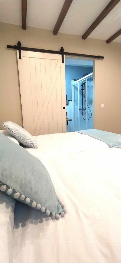 Apartamentos La Rosa Y El Pastor Guijo de Santa Bárbara Eksteriør bilde