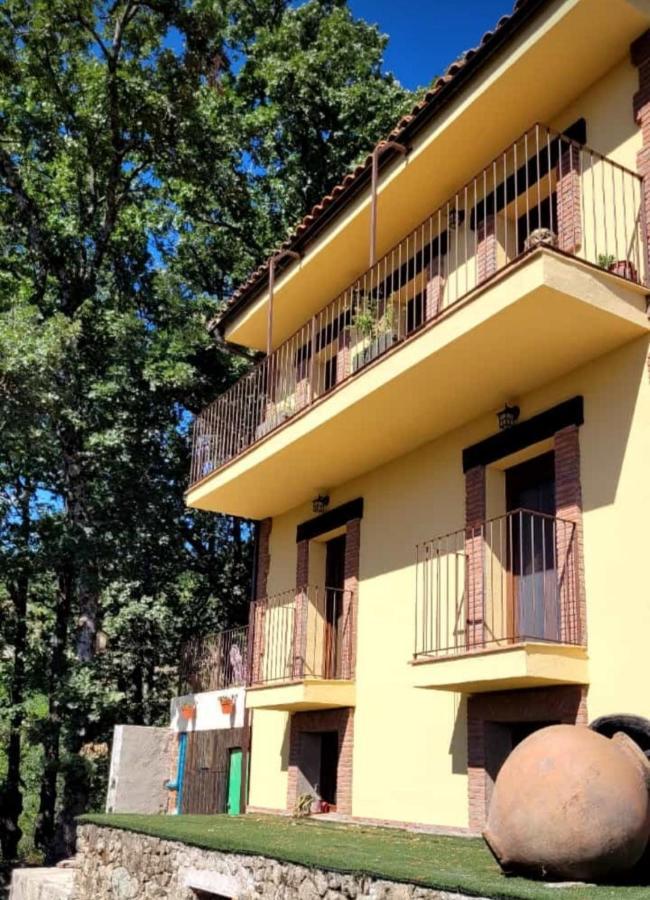 Apartamentos La Rosa Y El Pastor Guijo de Santa Bárbara Eksteriør bilde