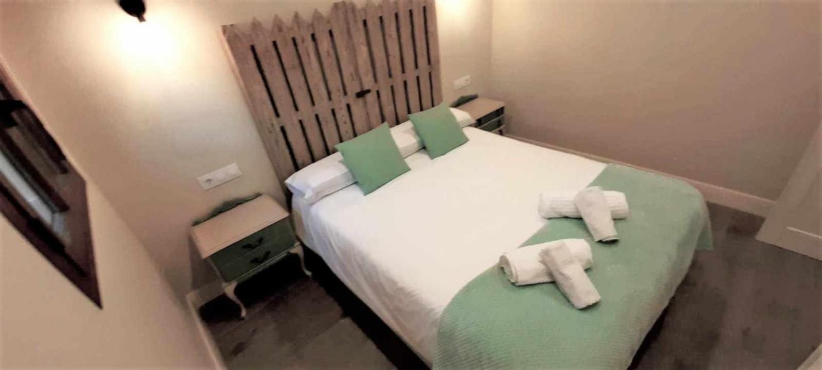 Apartamentos La Rosa Y El Pastor Guijo de Santa Bárbara Rom bilde