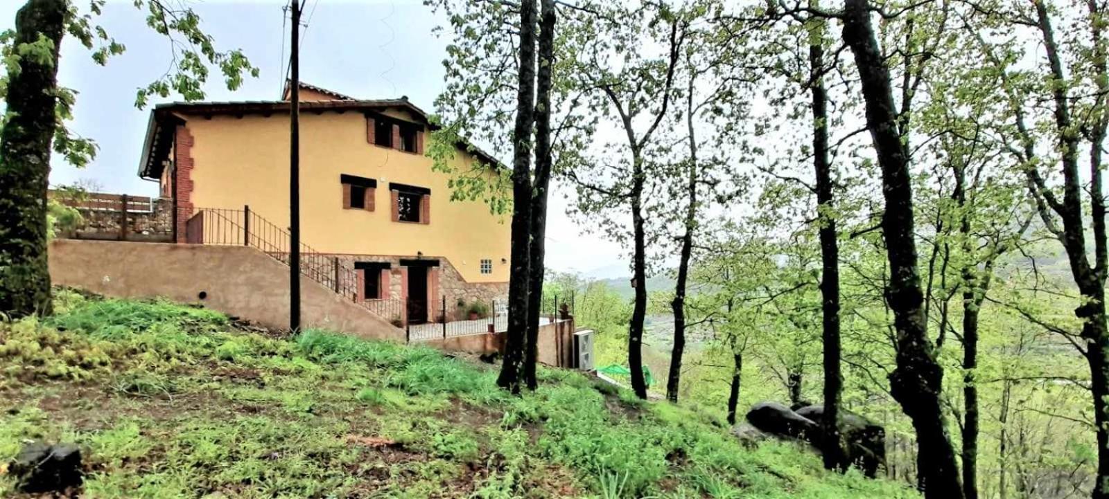Apartamentos La Rosa Y El Pastor Guijo de Santa Bárbara Rom bilde